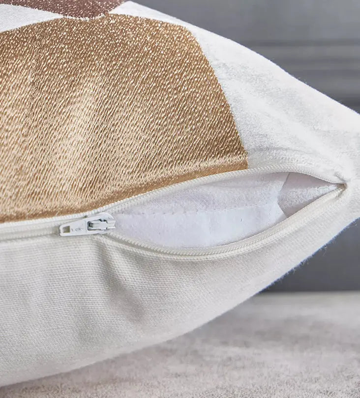 Exclusive collaboration between Kashida and Homecentre stores across the GCC for a premium Ramadan calligraphy collection