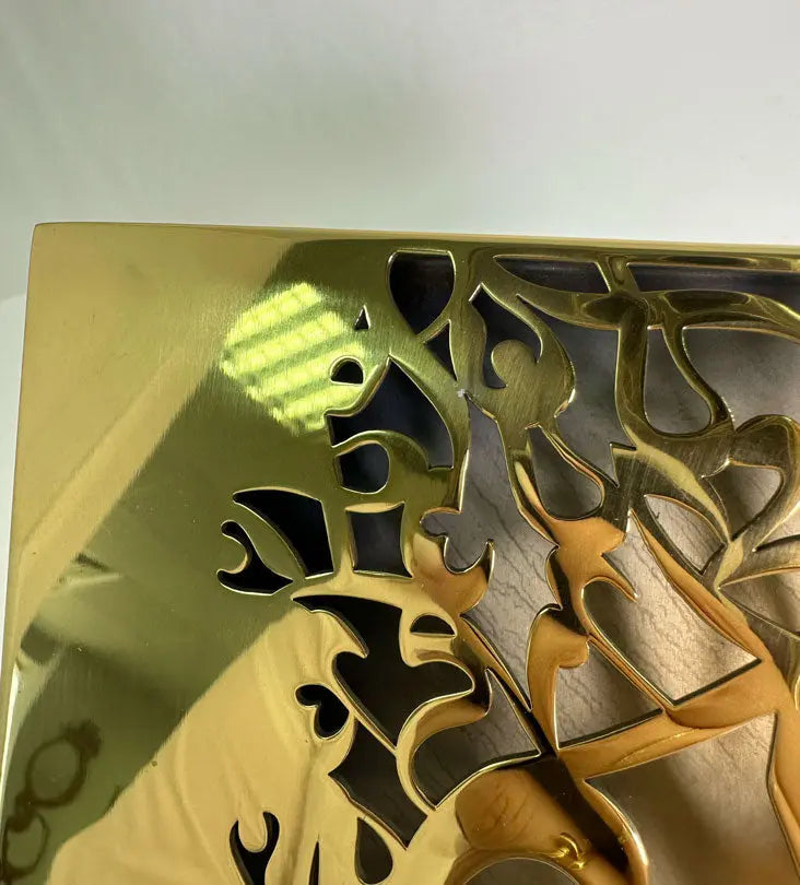 Al Kareem Mushaf Holder (Gold) - Sample Kashida Design