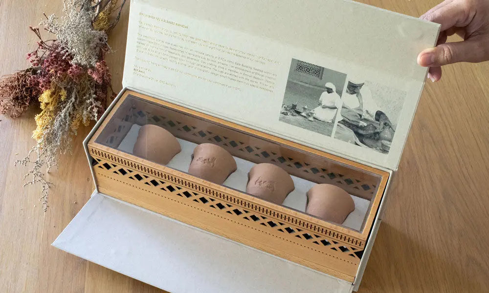 DIFC Wooden Box with Clay Coffee Cups Kashida Design