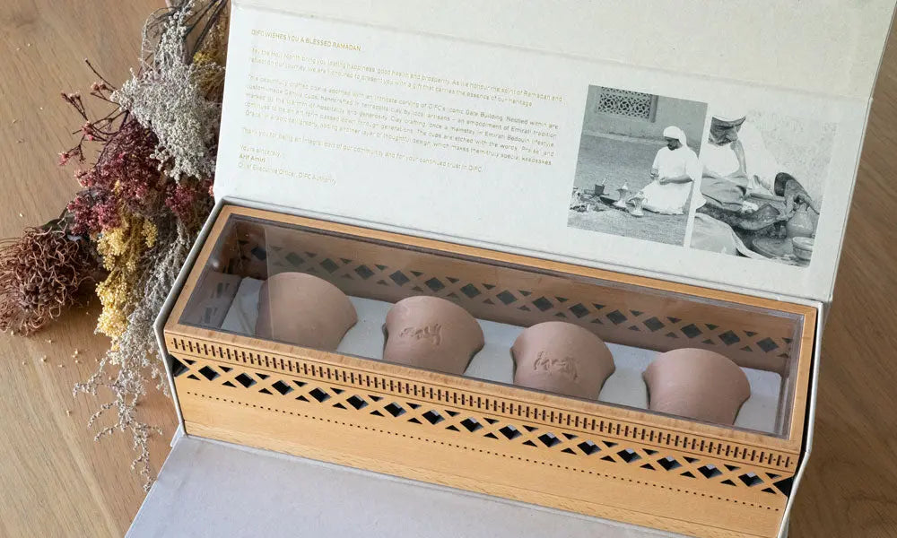 DIFC Wooden Box with Clay Coffee Cups Kashida Design