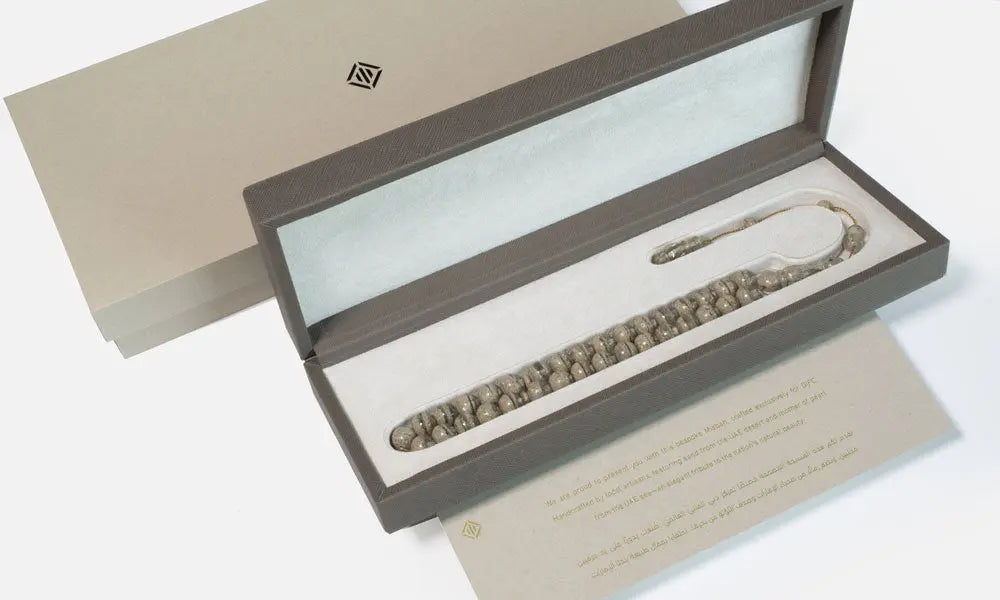 Sands of the UAE Rosary Kashida Design