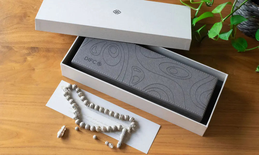 Sands of the UAE Rosary Kashida Design