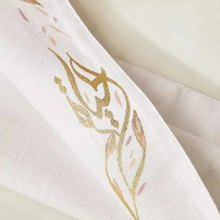 Kashida collaborates with Home Centre during Ramadan on an exclusive collection to bring modern beautiful Islamic homeware and furniture to Home Centre stores across the region
