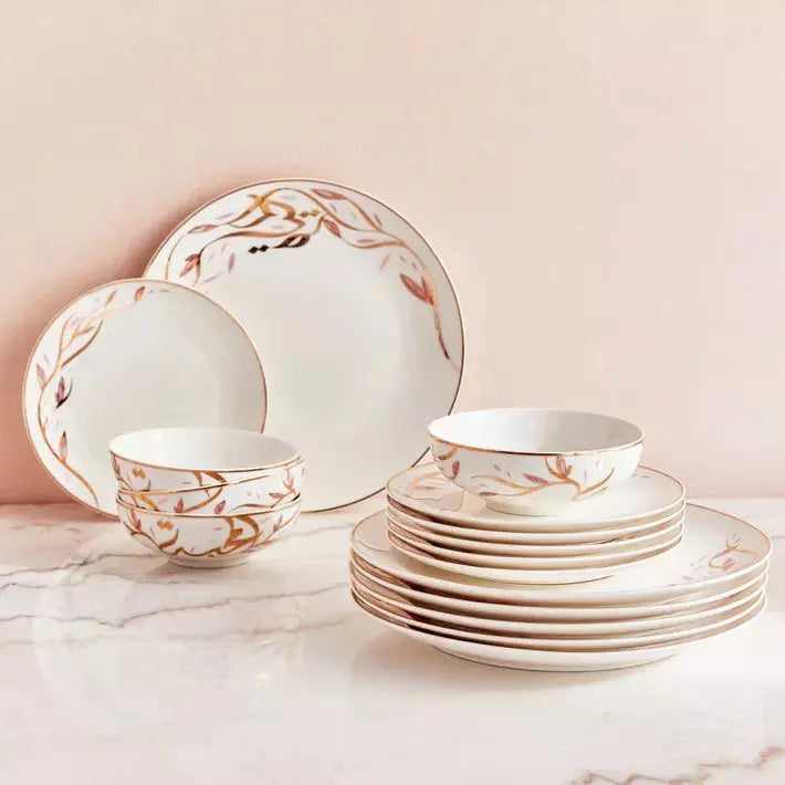 Kashida collaborates with Home Centre during Ramadan on an exclusive collection to bring modern beautiful Islamic homeware and furniture to Home Centre stores across the region