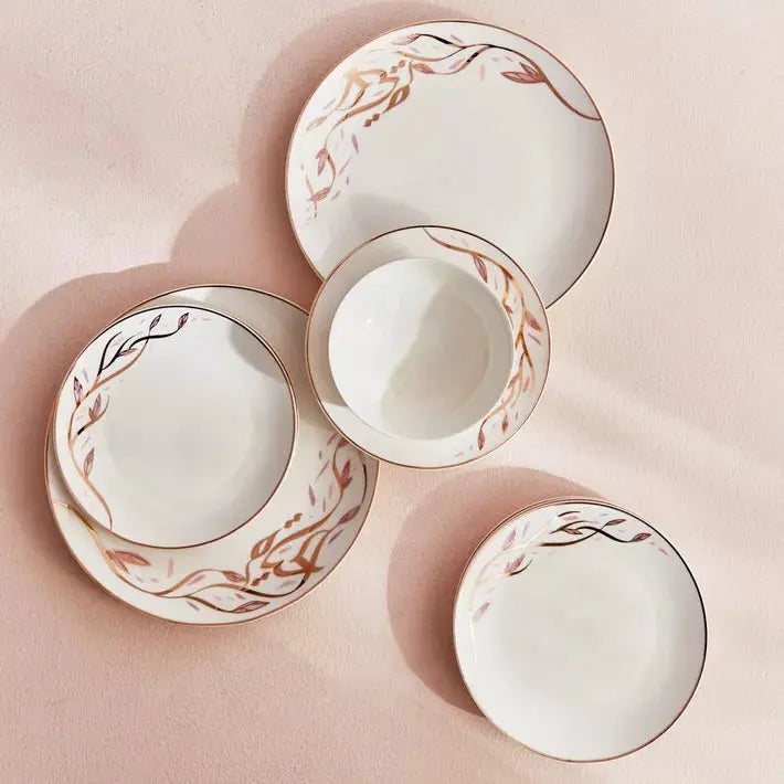 Kashida collaborates with Home Centre during Ramadan on an exclusive collection to bring modern beautiful Islamic homeware and furniture to Home Centre stores across the region