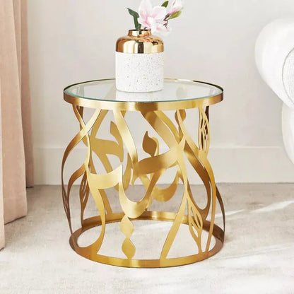 Kashida collaborates with Home Centre during Ramadan on an exclusive collection to bring modern beautiful Islamic homeware and furniture to Home Centre stores across the region