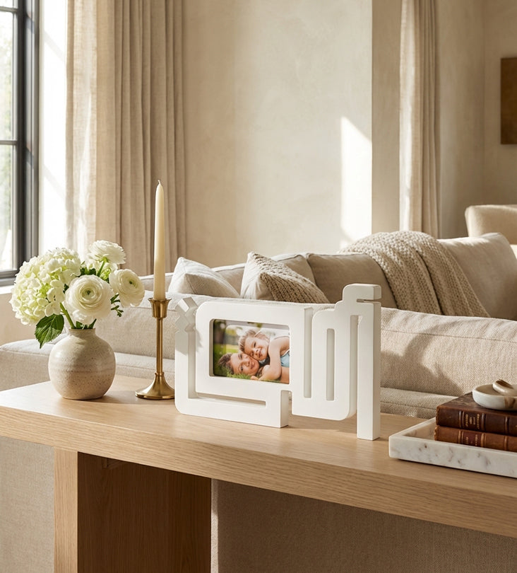 Omi Photo Frame - White Kashida Design