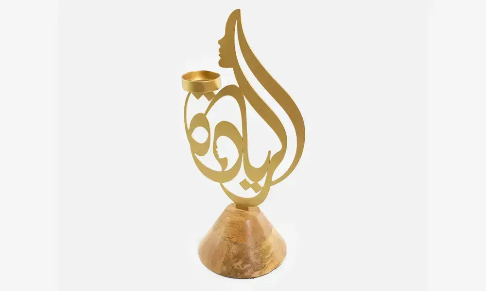 A series of luxury UAE corporate gifts designed by Kashida commemorating Emirati Women's Day