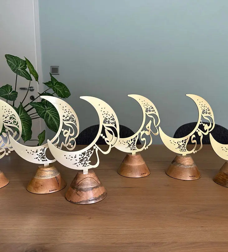 Ramadan Family Hilal Crescent Kashida Design