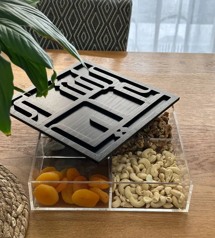 Personalized Arabic calligraphy name wooden and acrylic box