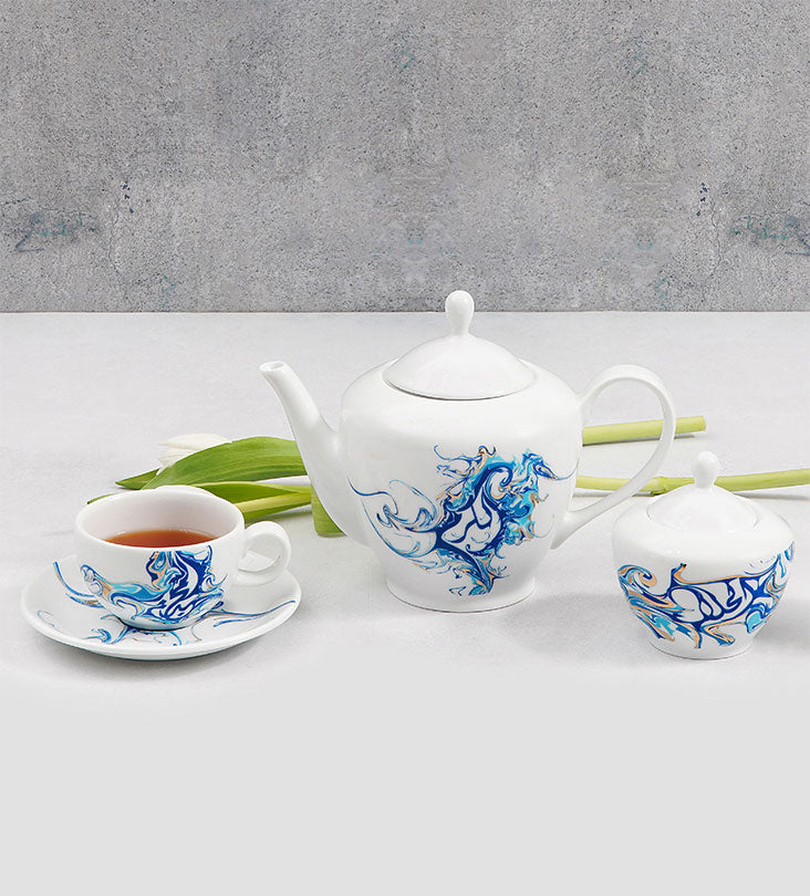 Contemporary porcelain tea pot with Arabic calligraphy fluid art
