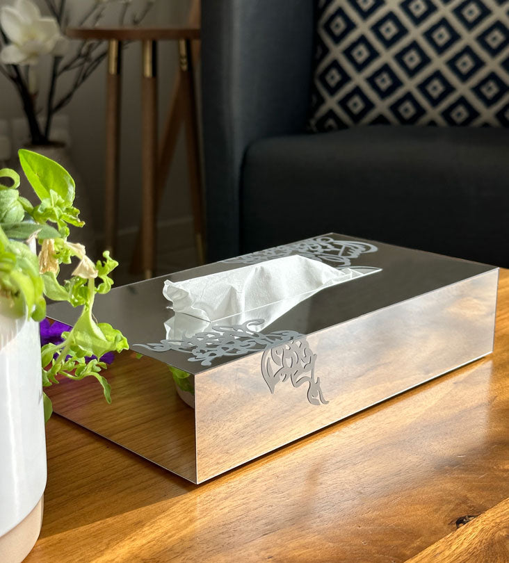 Elavain Clear Acrylic Square Facial Tissue Box Holder, Modern Tissue Dispenser, Decorative Tissue Holder for Bathroom Décor, Perfect Tissue Box Holder to Insert Original Tissue Box or Without The Box Elavain Clear Acrylic Square Facial Tissue Box Holder, Modern Tissue Dispenser, Decorative Tissue Holder for Bathroom Décor, Perfect Tissue Box Holder to Insert Original Tissue Box or Without The Box
